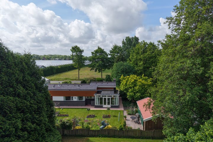 Foto 2 van Julianaweg 8