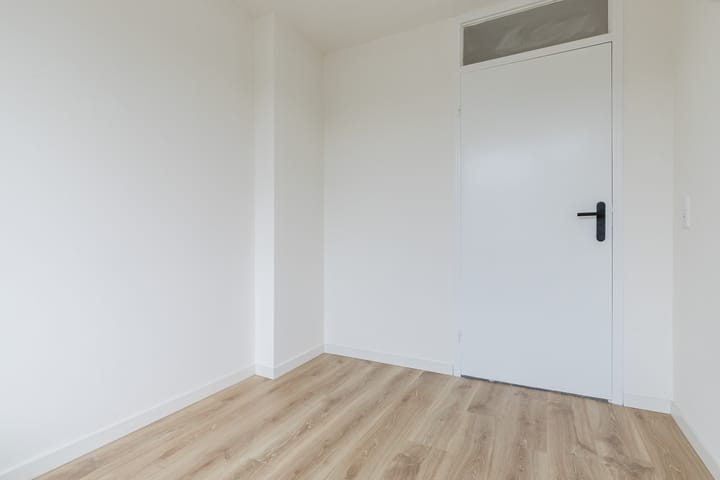 Foto 17 van Willem Barentszstraat 2