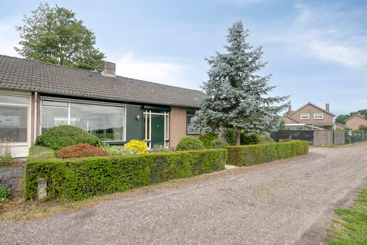Photo 8 of Sint Josephstraat 12