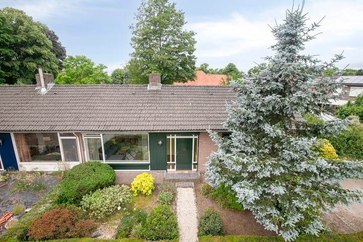 Foto 12 van Sint Josephstraat 12