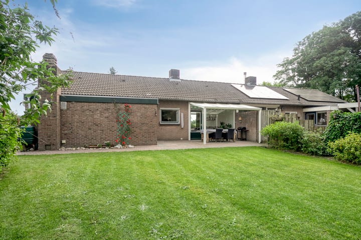 Photo 16 of Sint Josephstraat 12