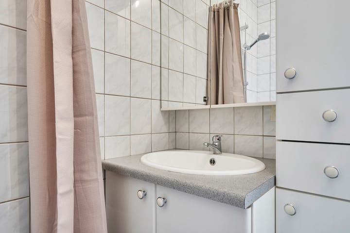 Photo 36 of Sint Josephstraat 12