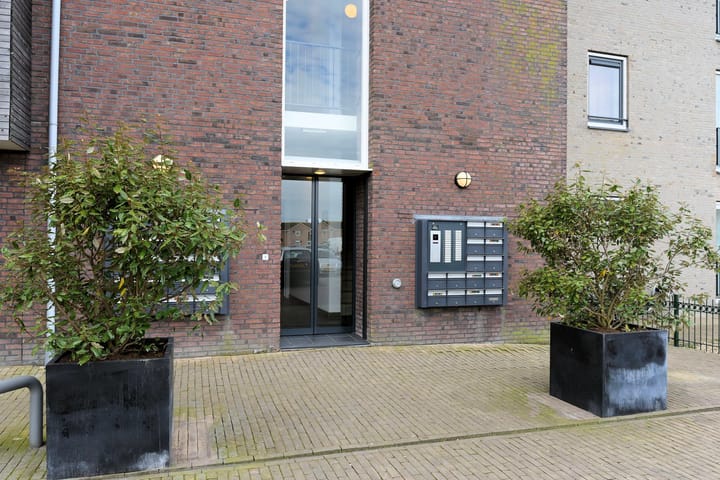 Photo 2 of Praamplein 67