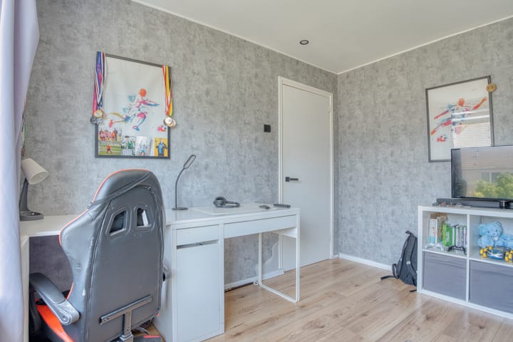 Foto 28 van Perkstraat 9