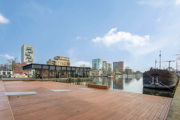 Foto 27 van Hoogvensestraat 81-B