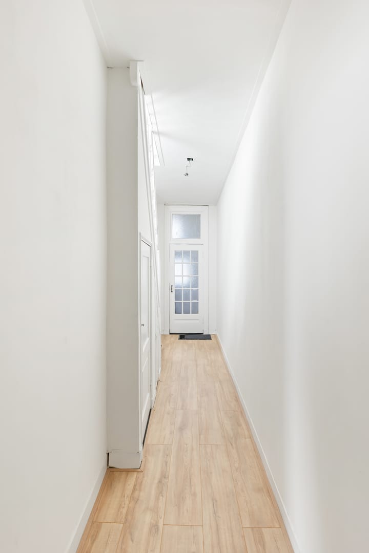 Photo 7 of Hobeinstraat 37