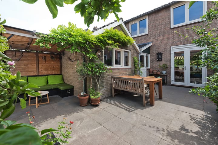 Foto 4 van Elzenlaantje 12