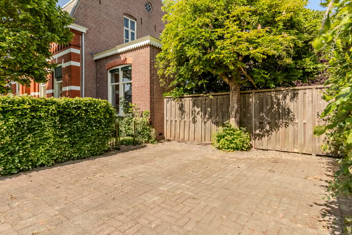 Foto 52 van Stationsstraat 6