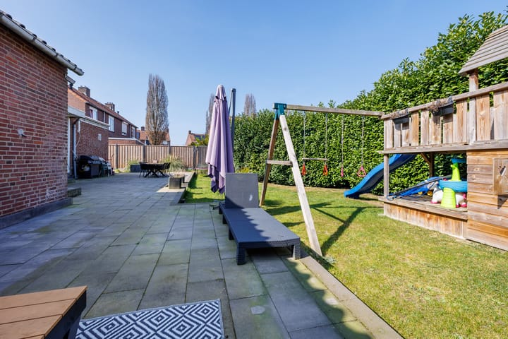 Photo 36 of Sint Petrusstraat 24