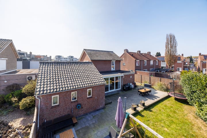 Photo 38 of Sint Petrusstraat 24