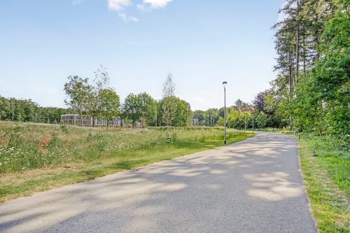 Photo 2 of Jan Lithlaan 9