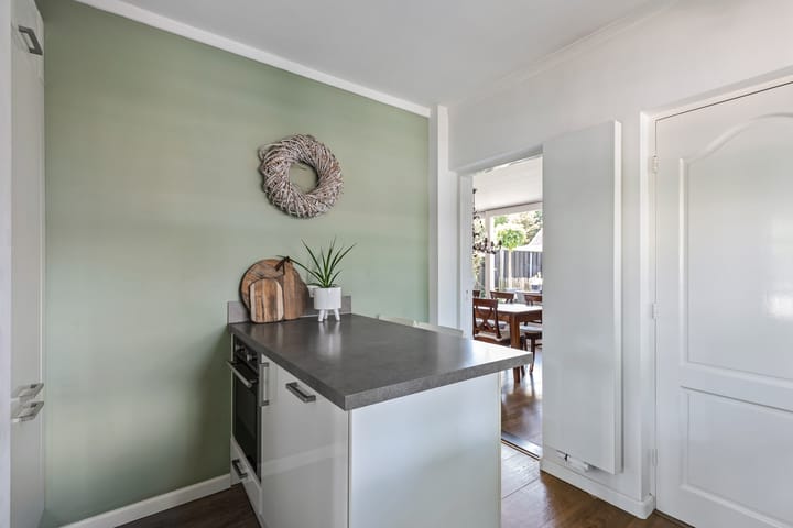 Photo 10 of Meester Lazonderstraat 25