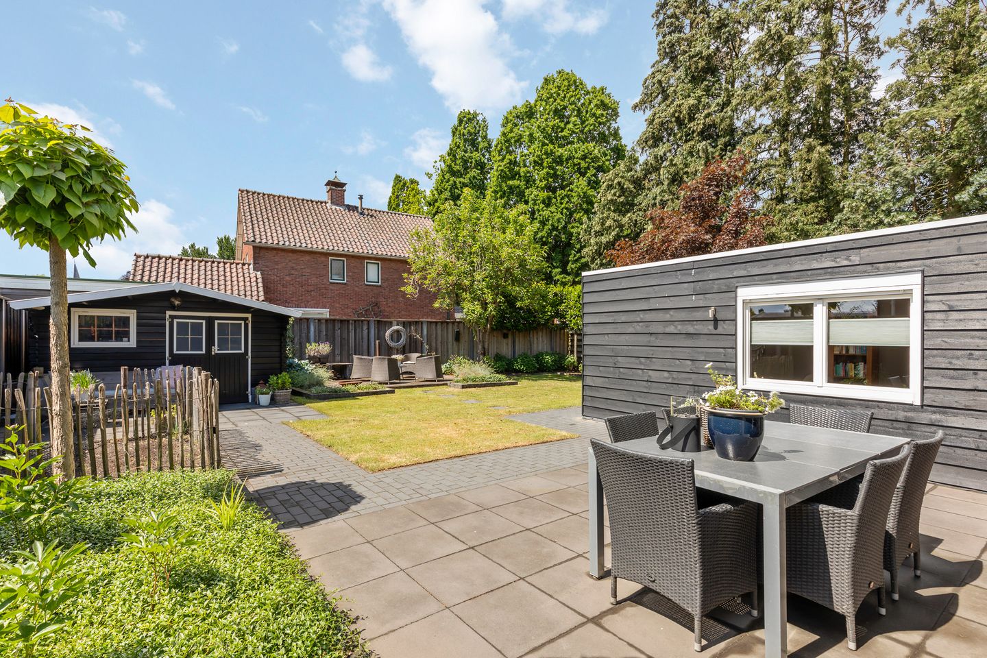 Photo 19 of Meester Lazonderstraat 25