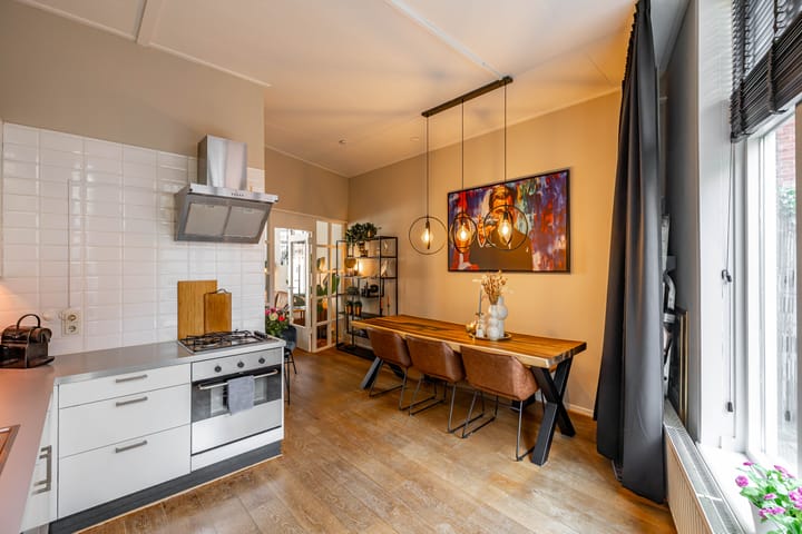 Foto 17 van Van Julsinghastraat 41