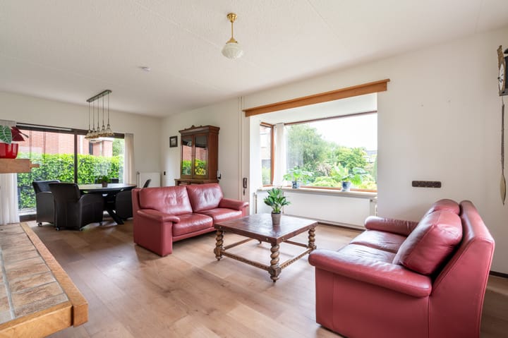 Foto 4 van Bloemheuvellaan 17