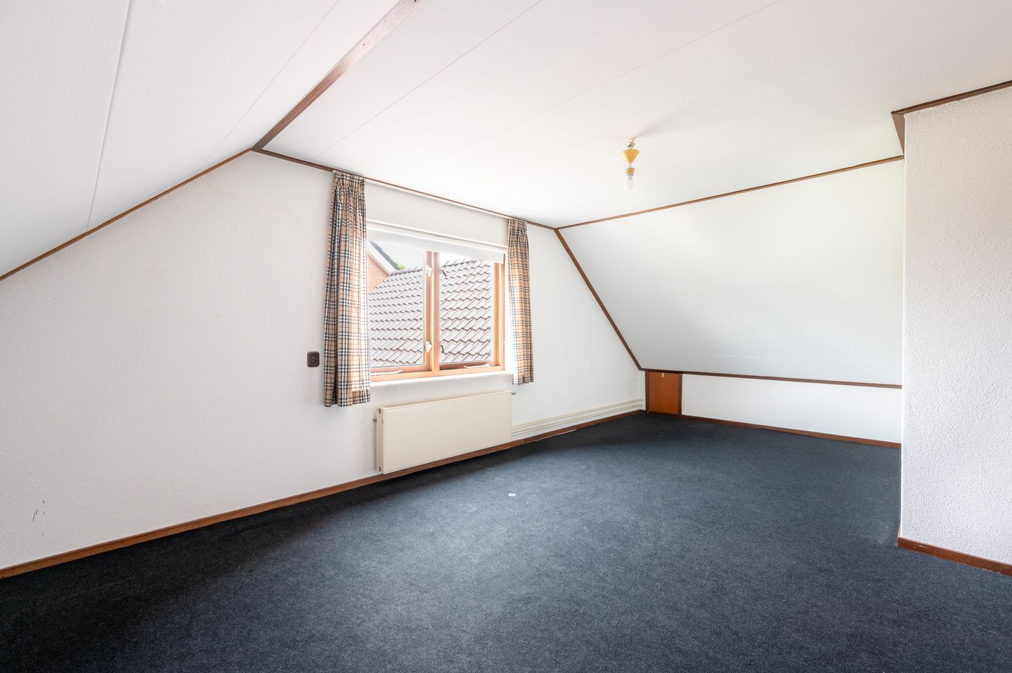 Foto 19 van Bloemheuvellaan 17