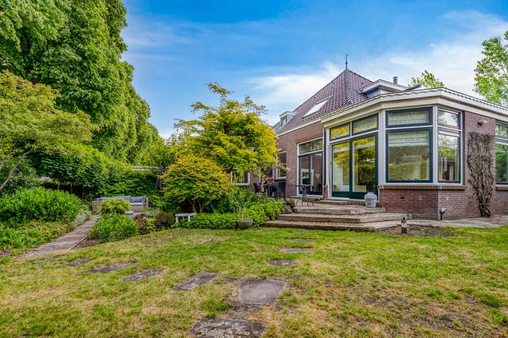 Photo 14 of Zuidzijde 13