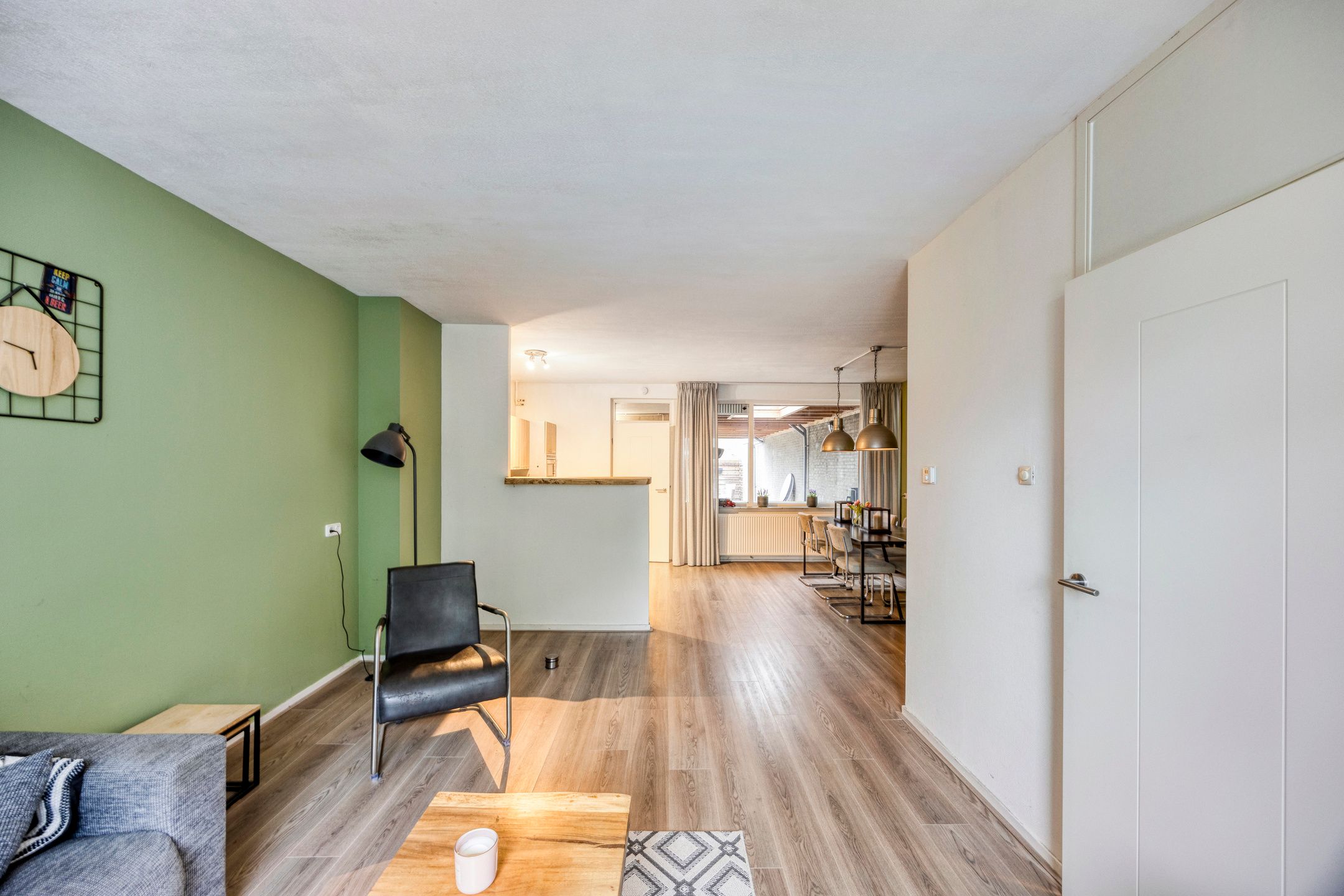 Foto 9 van Hunze 153