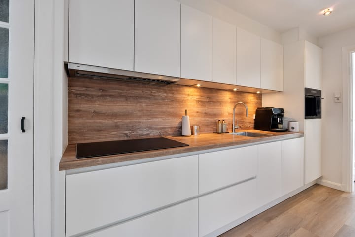 Foto 6 van Burgemeester Bloemartsstraat 24