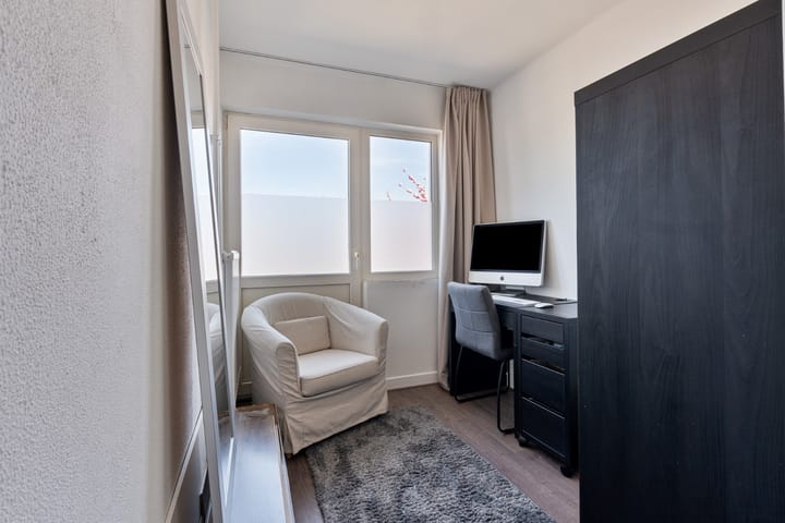 Foto 15 van Burgemeester Bloemartsstraat 24