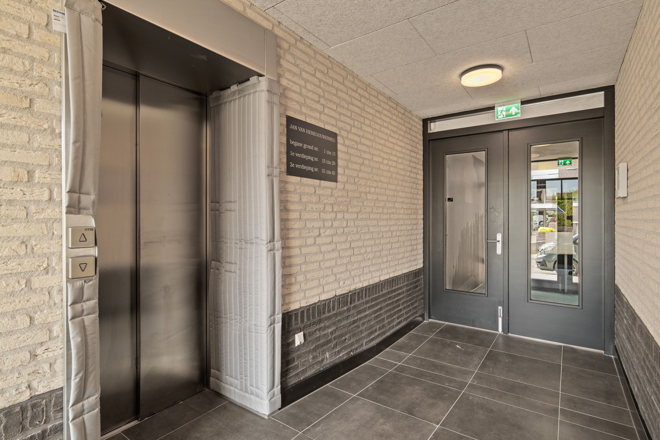 Photo 30 of Jan van Henegouwenweg 41