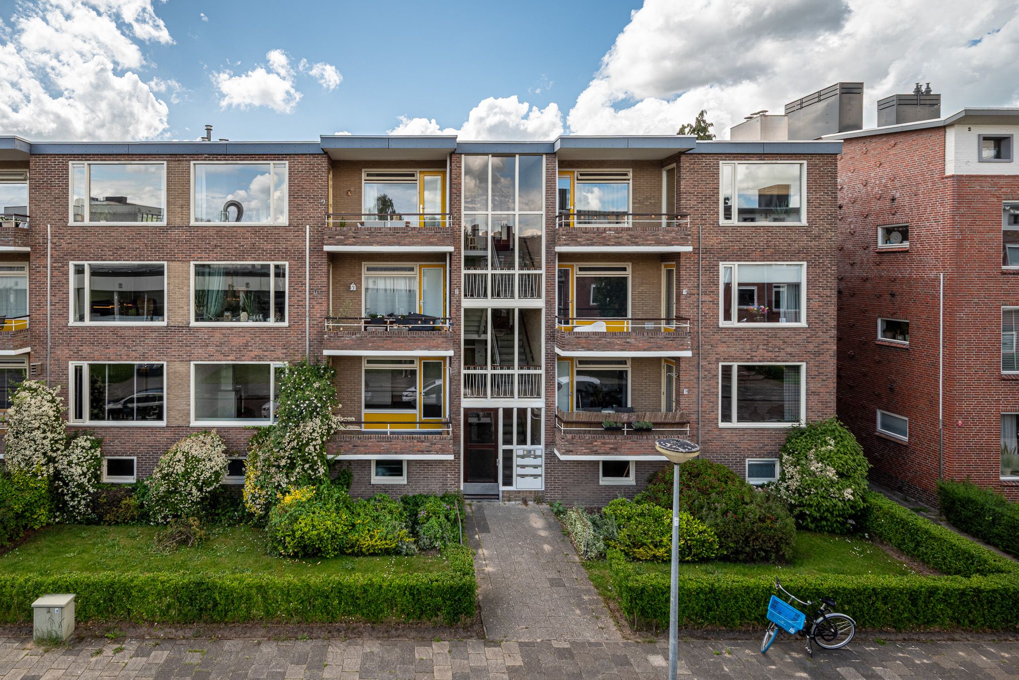 Photo 6 of Huygensstraat 119