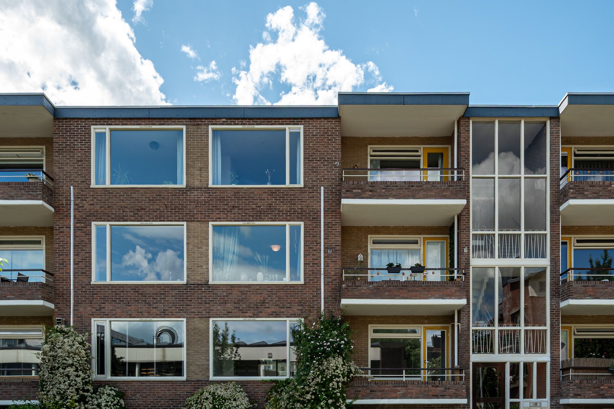 Photo 9 of Huygensstraat 119