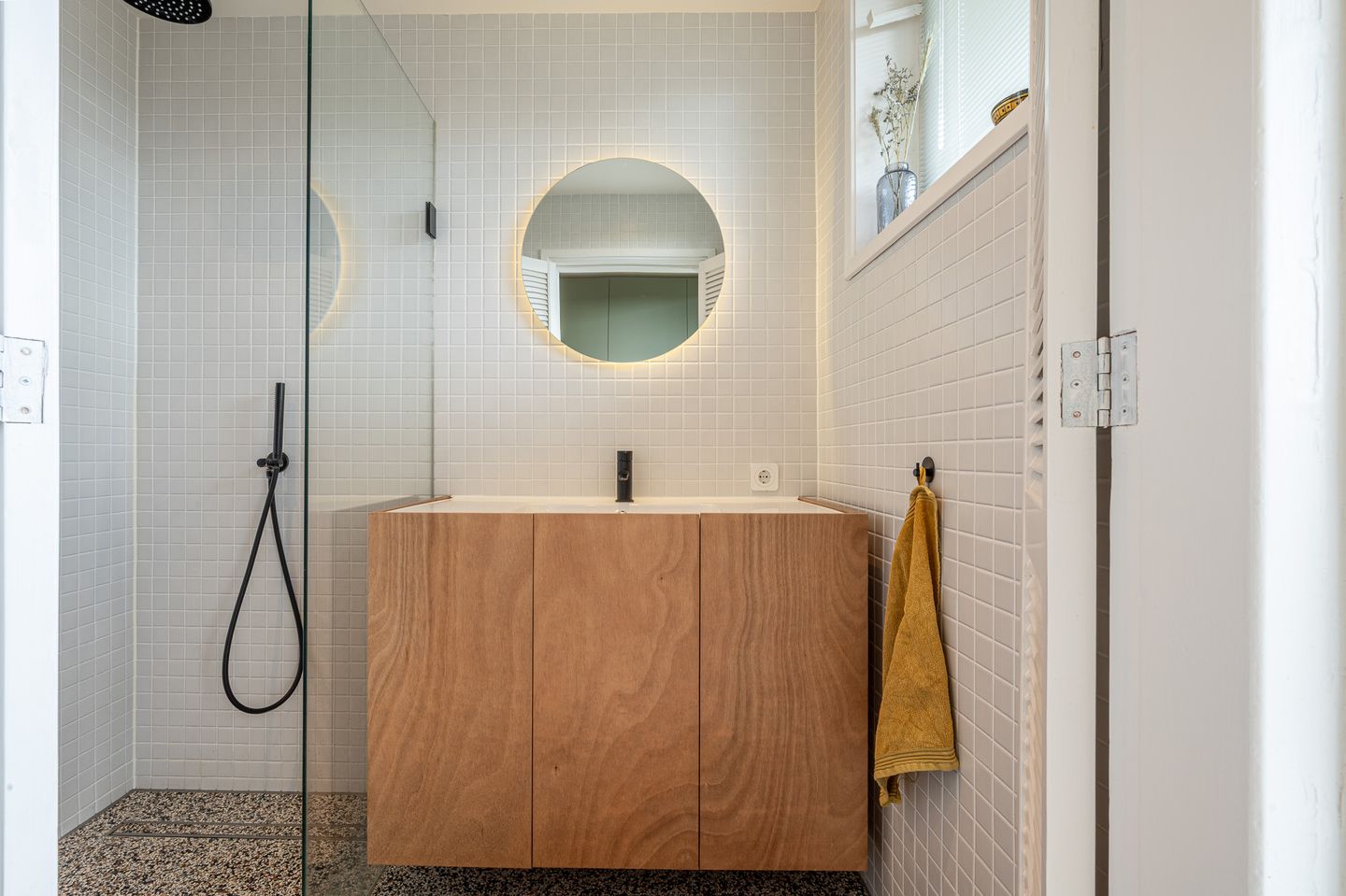 Photo 34 of Huygensstraat 119