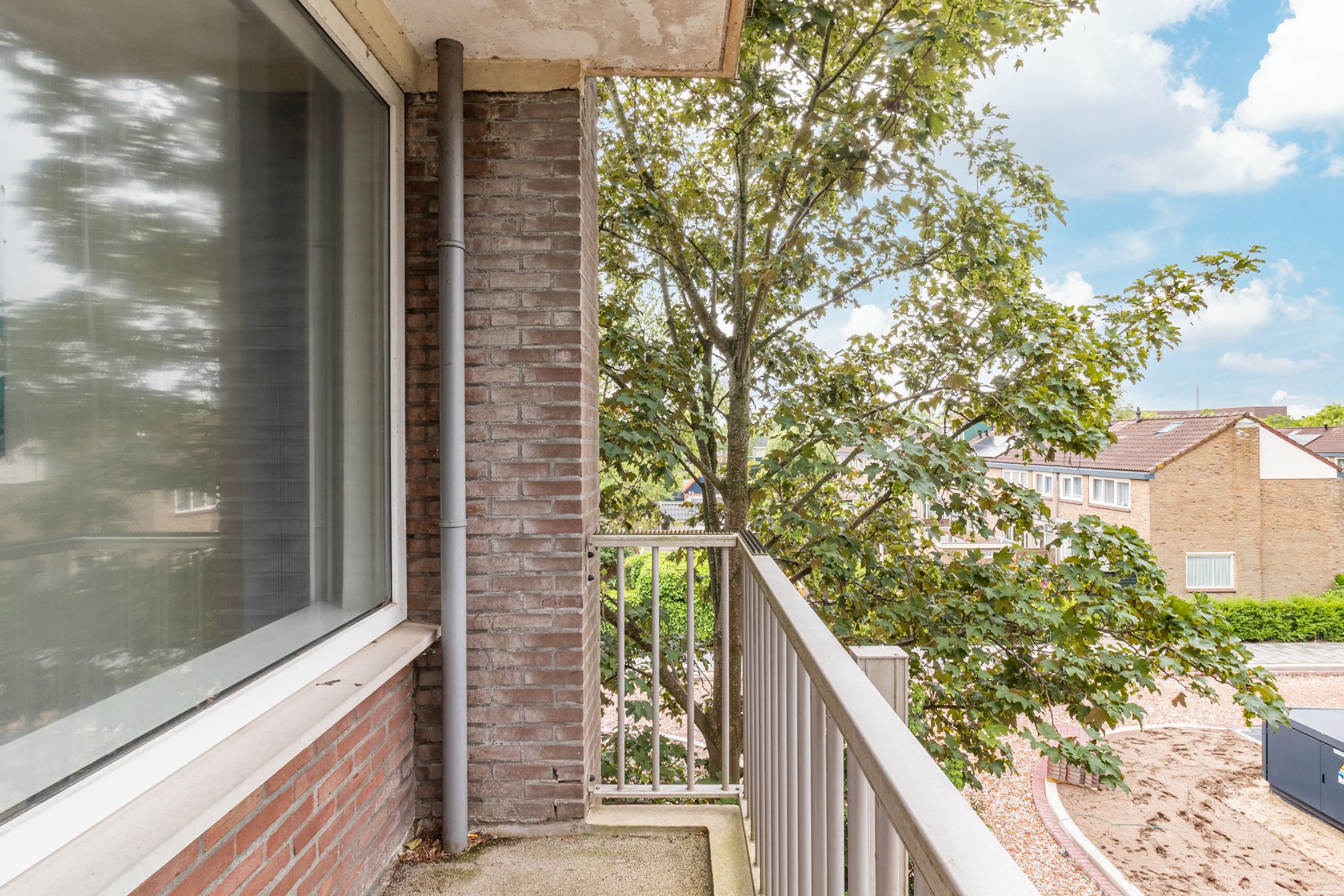 Photo 18 of Leeuwerikstraat 19