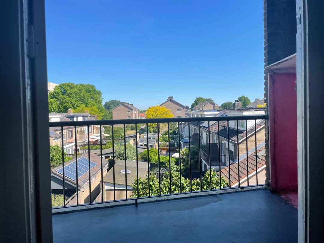 Photo 17 of Van der Doesstraat 23