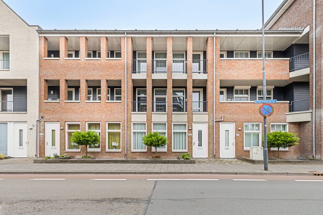 Foto 1 van Sint Josephstraat 227