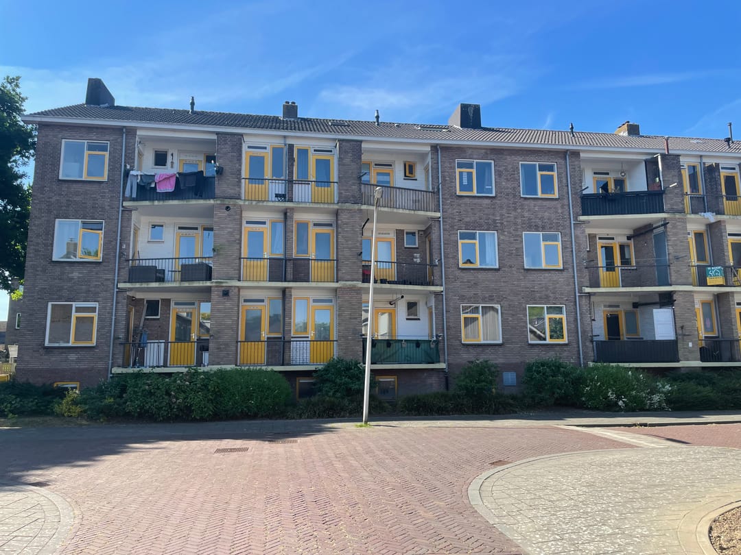 Photo 32 of Van der Doesstraat 23