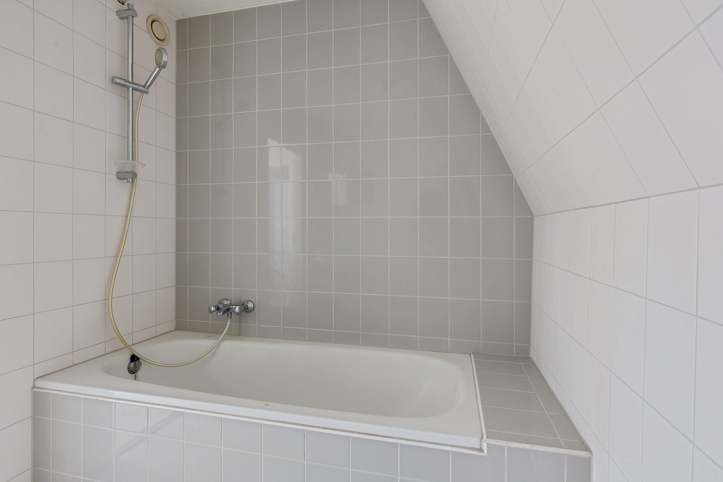 Foto 19 van van Dekemalaan 23