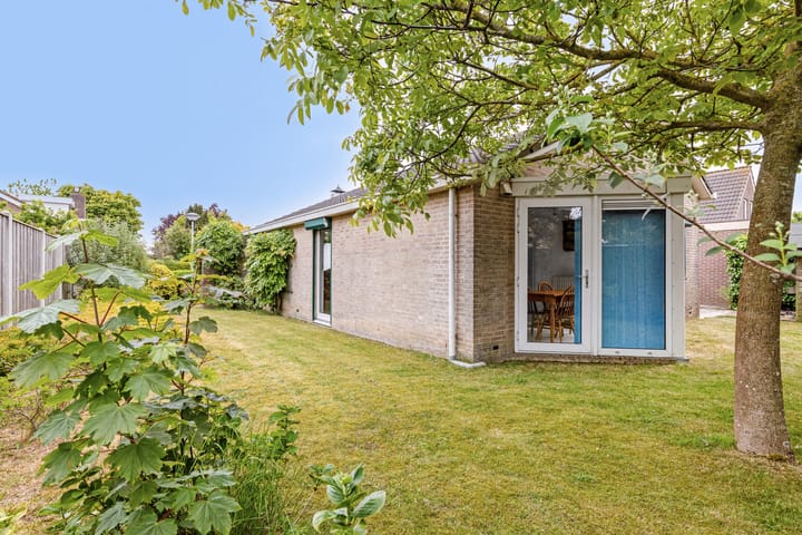 Foto 13 van Hoefijzer 24