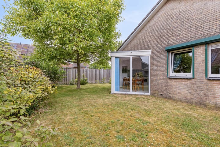 Foto 15 van Hoefijzer 24