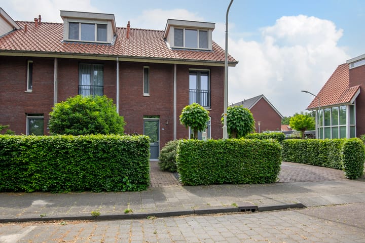 Foto 3 van Meidoornstraat 36