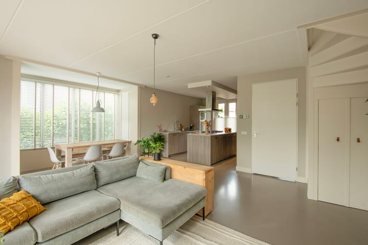 Foto 10 van Meidoornstraat 36