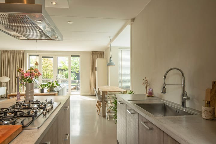 Foto 14 van Meidoornstraat 36