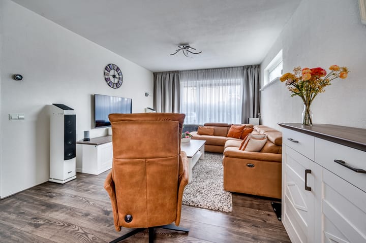 Foto 12 van Jan Steenstraat 28