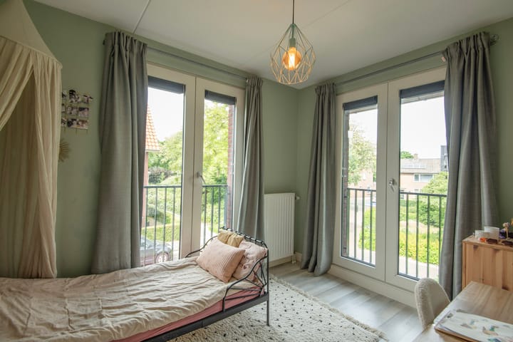 Foto 19 van Meidoornstraat 36