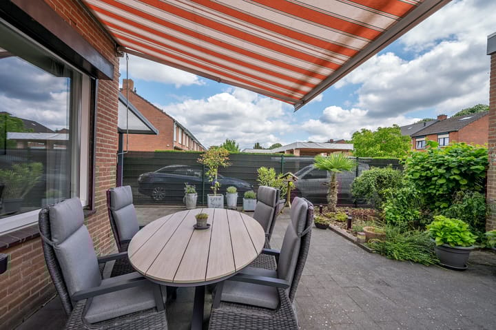 Foto 42 van Jan Steenstraat 28