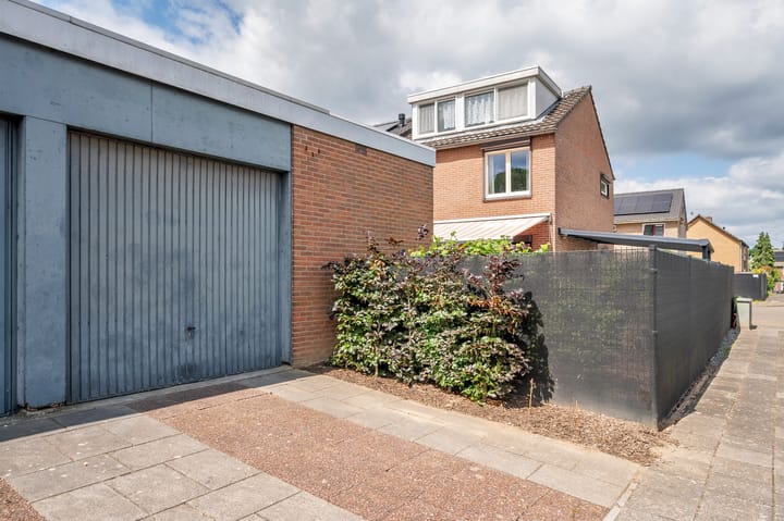 Foto 48 van Jan Steenstraat 28