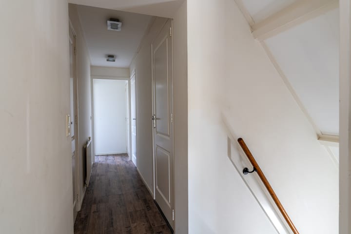 Photo 29 of Burgemeester van der Schansstraat 49