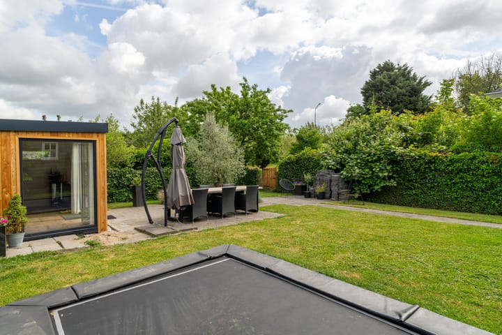 Photo 43 of Burgemeester van der Schansstraat 49