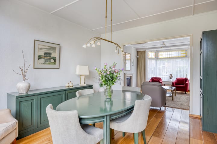 Photo 7 of Teugenaarsstraat 21