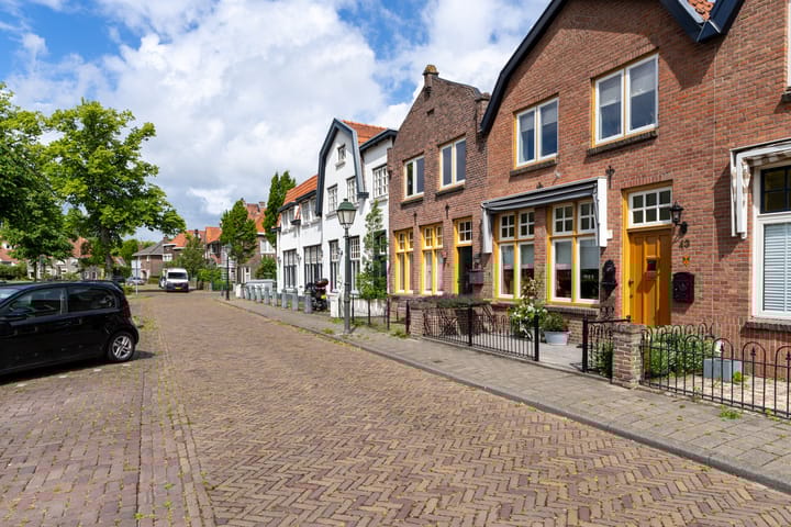 Foto 2 van Stationsweg 43