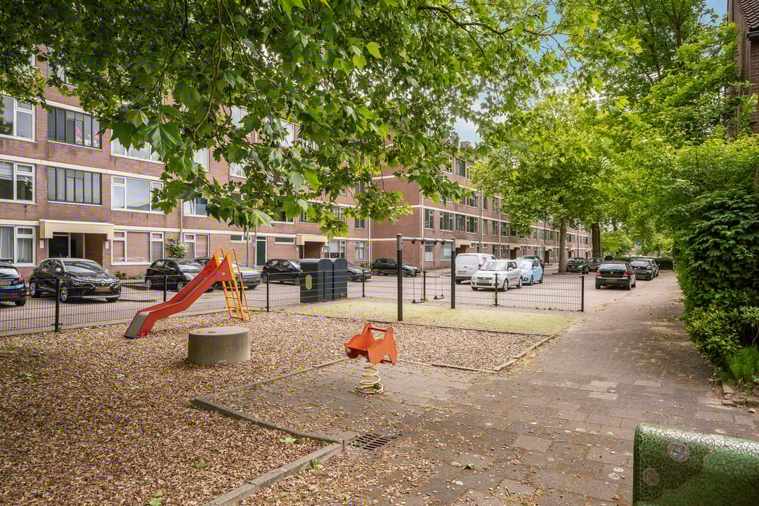 Foto 38 van Royaardsplein 154