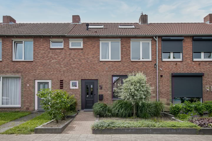 Foto 1 van van Kleefstraat 28
