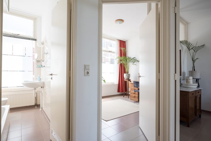 Foto 44 van Duvenvoordestraat 22