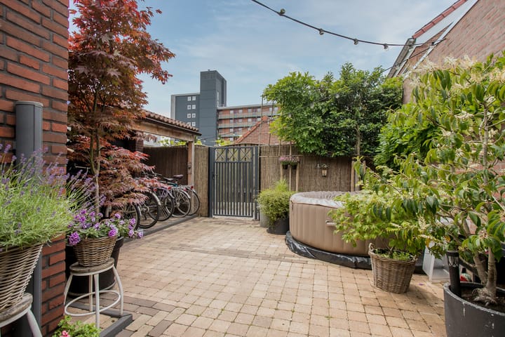 Foto 43 van van Kleefstraat 28